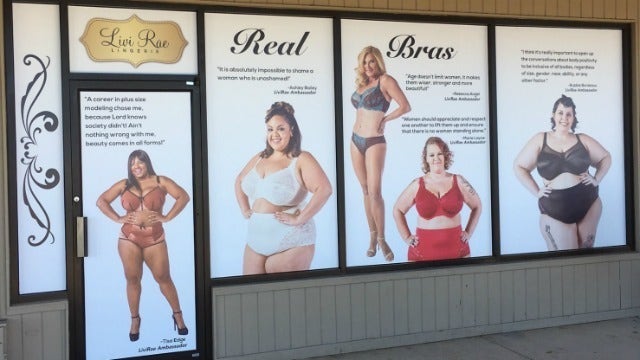 Kennesaw bra boutique ordered to remove 'offensive' window display