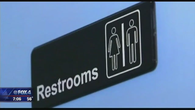 Texas 'bathroom bill' advances after 13 hours of testimony