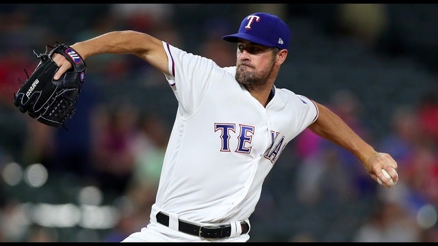 Rangers trade pitcher Cole Hamels to Cubs