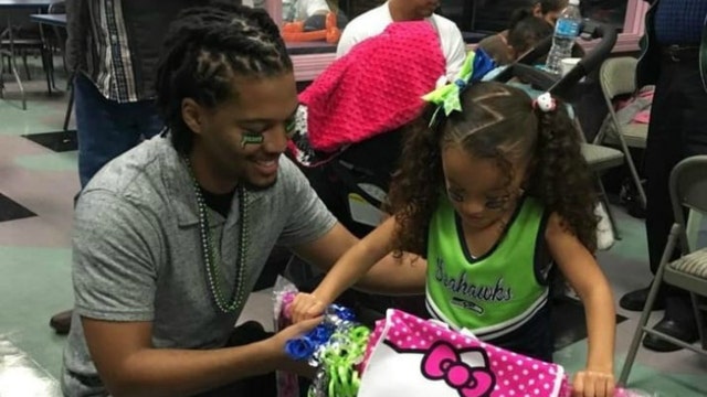 Man returns $1,200 mistakenly sent to him via PayPal, and internet rewards him with more money