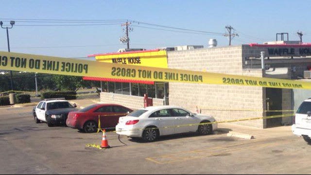 Infant found dead inside hot car outside Austin Waffle House