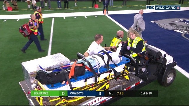 Cowboys' Allen Hurns sustains severe leg injury