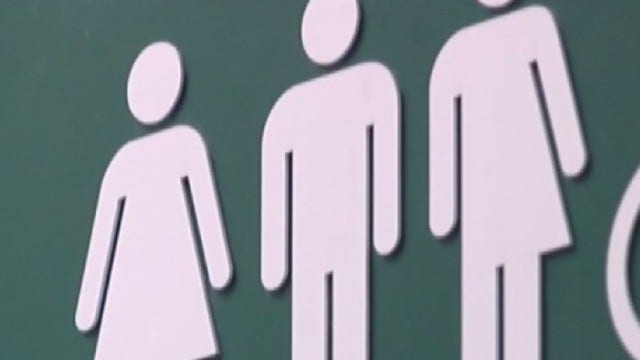 Abbott won't rule out 'bathroom bill' in special session