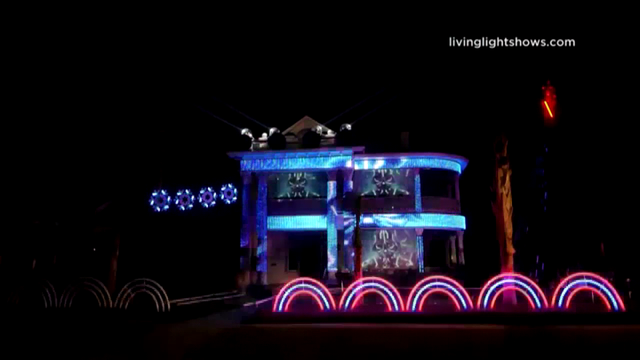 Star Wars light show at a home in San Antonio