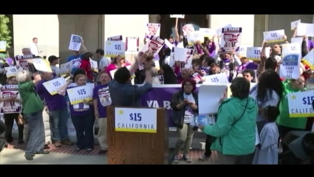 California, New York poised to raise minimum wage to $15