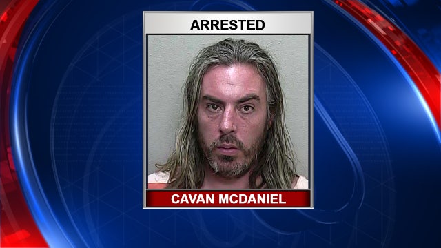 Deputies: Man assaulted clerk with corn dog