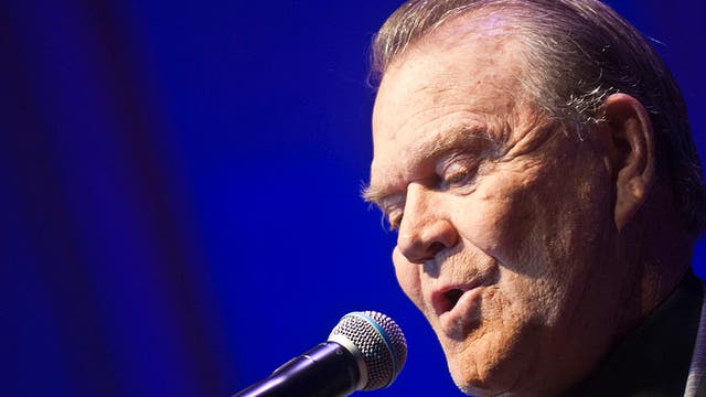 Country music legend Glen Campbell dies at 81