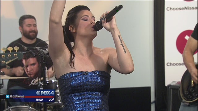 Musical Guest: Jessie Frye