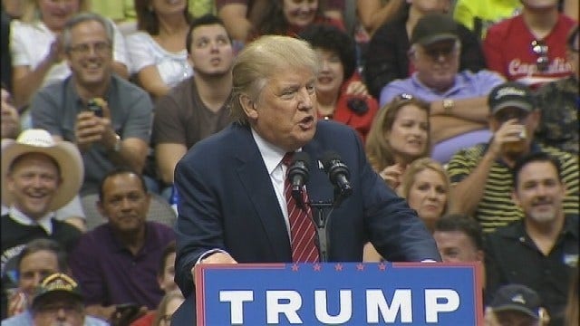 With 40 months to go, Trump holds re-election fundraiser
