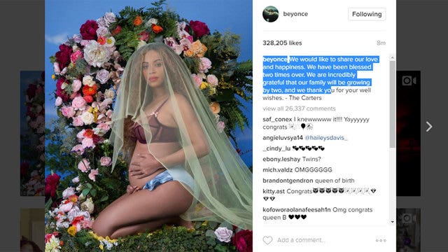 Beyonce shares pregnancy photos