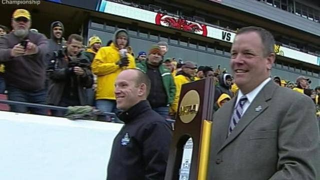 North Dakota St wins 5th FCS title in row, 37-10 over JSU