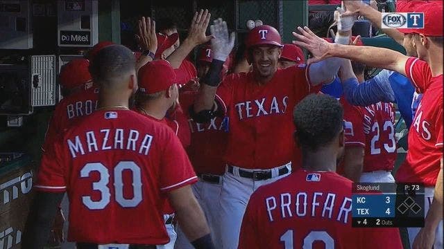 Guzman HRs again, drives in 3 as Rangers beat Royals 8-4