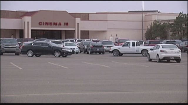 Man accidentally shoots himself in crowded movie theater