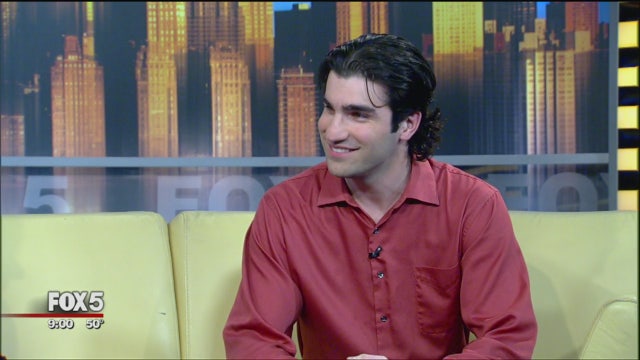 Hero Con Ed worker saves man from subway tracks