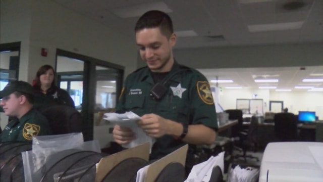 Students, teachers create 500 'candy kits' for local law enforcement