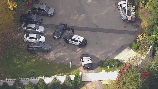 Pipe bombs sent to CNN, Clintons, Obamas, other Democrats