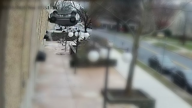 VIDEO: SUV falls four stories from parking garage