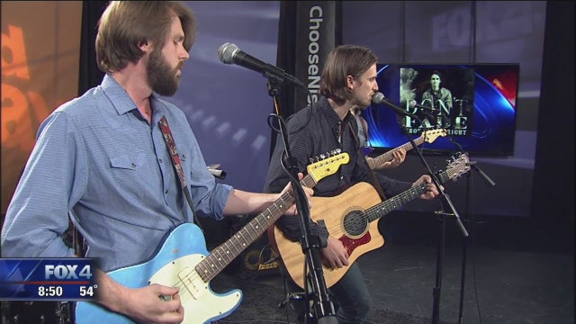 Musical Guest: Troy Cartwright