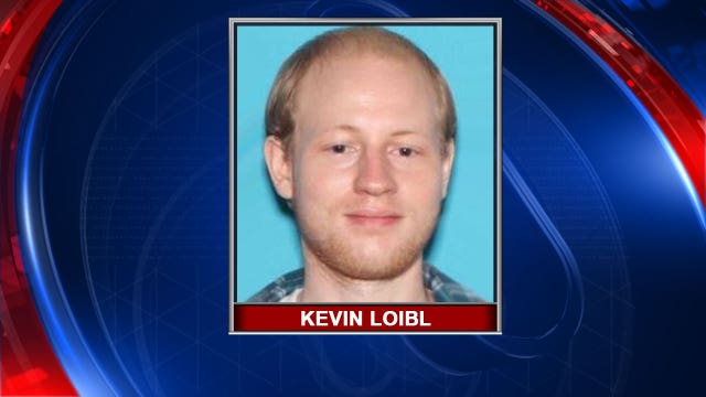 Friend: Shooter had fixation on 'The Voice' singer