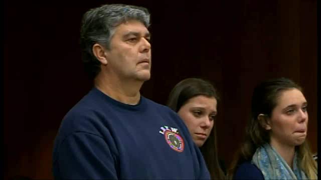 Father of victims tries to attack disgraced doctor in court