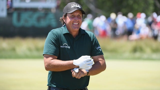 Mickelson says he will try to act better on golf course