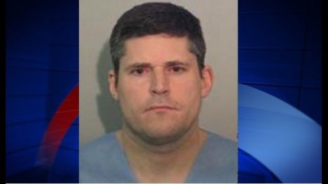 Man caught in room with 9-year-old sues Missouri hotel