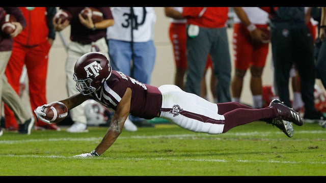 Mississippi's passing offense gets stiff test vs Texas A&M