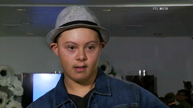 Disabled North Texas teen makes history at NY Fashion Week