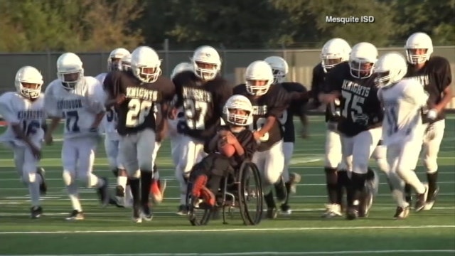7th-grader with disability makes game-winning touchdown
