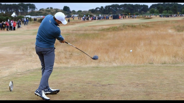 Spieth shoots up leaderboard, 3 shots off lead at The Open