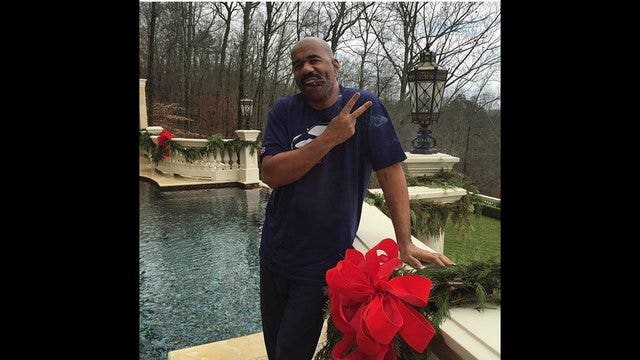 Steve Harvey wishes everyone a 'Merry Easter' on Christmas Day