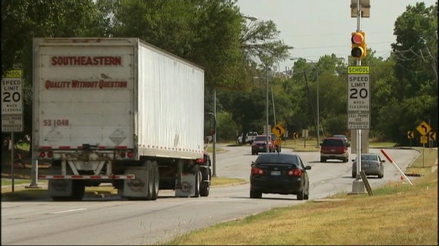 Grand Prairie intersection concerns parents