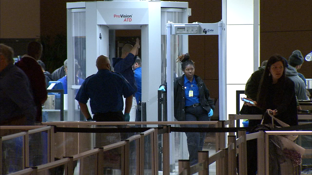 Shutdown starting to affect air travelers