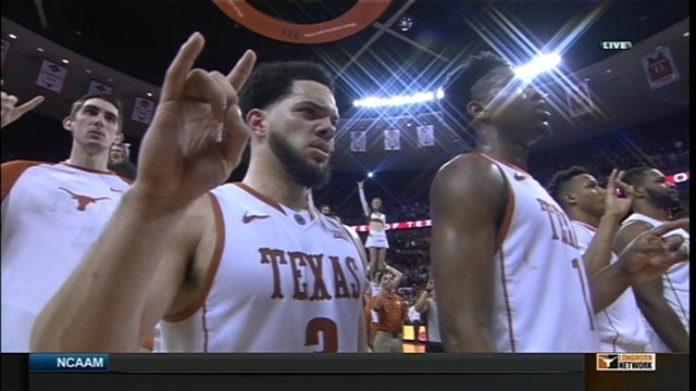 Big second half from Roach leads Texas past Oklahoma State