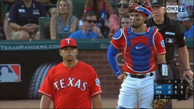 Machado 4 RBIs, Dozier HR for Dodgers in 8-4 win at Rangers