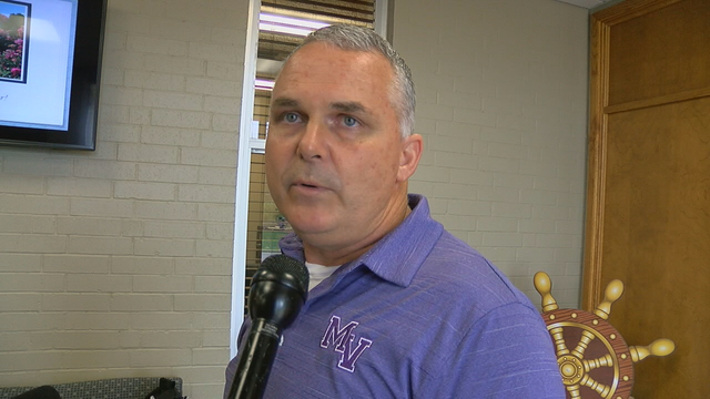 Mount Vernon ISD superintendent admits no one spoke with Baylor victims before hiring Art Briles