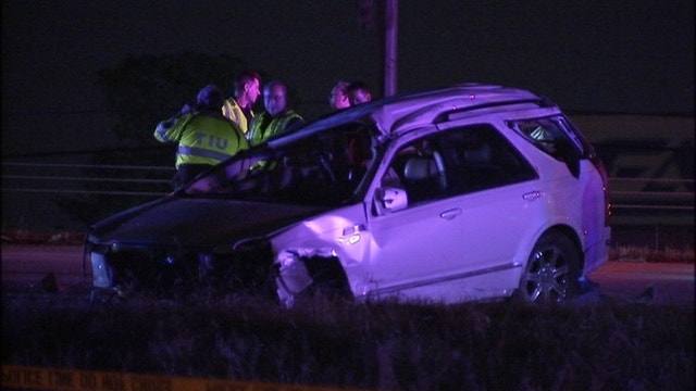 Driver killed in Fort Worth rollover crash