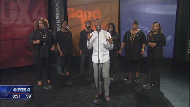 Musical Guest: Kelontae Gavin