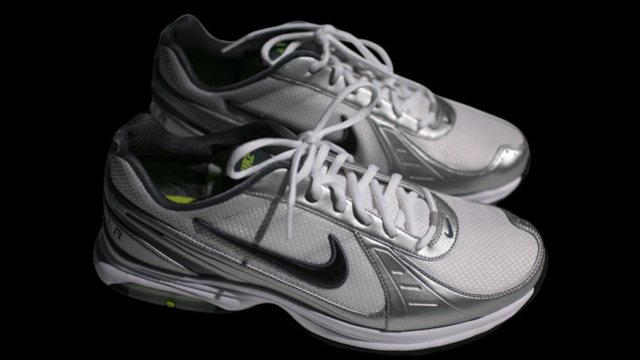 "It's unflipping-believable:" Colorado cops search for poop-and-run jogger