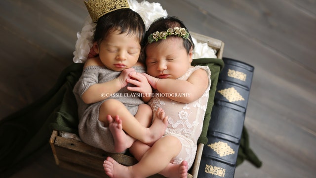 'Star-crossed' babies get the photo shoot they deserve