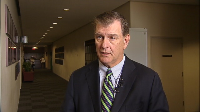 Mayor: Impatient callers, staffing issues adding to 911 problem