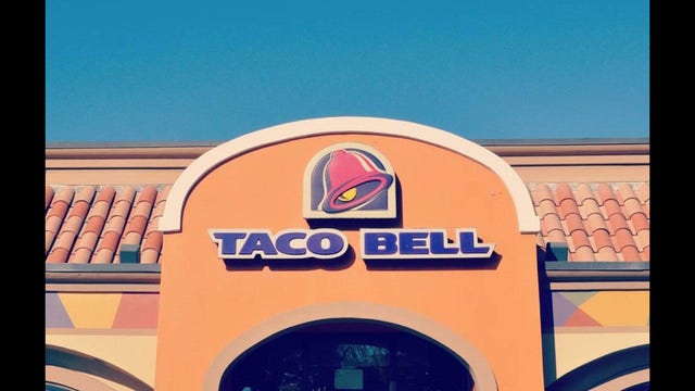 Upset Oklahoma woman pulls knife on teens at Taco Bell