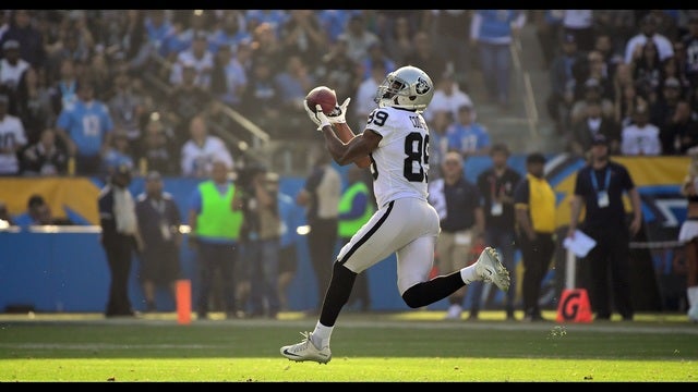 Cowboys get Amari Cooper from Raiders for 1st-round pick