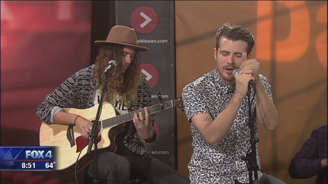 Musical Guest: Hands Like Houses