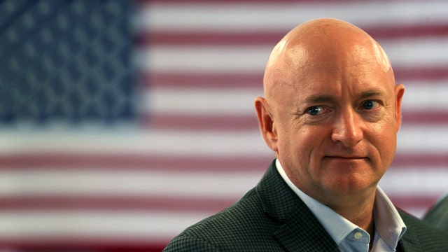Mark Kelly announces run for McCain Senate seat in Arizona