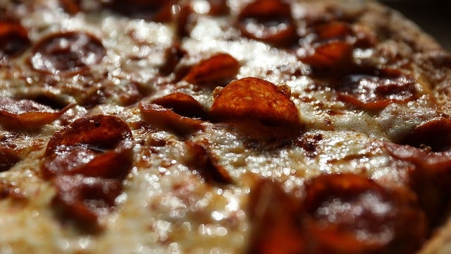 Waiter returns $424K cashier's check left behind by diner who had left without tipping: report