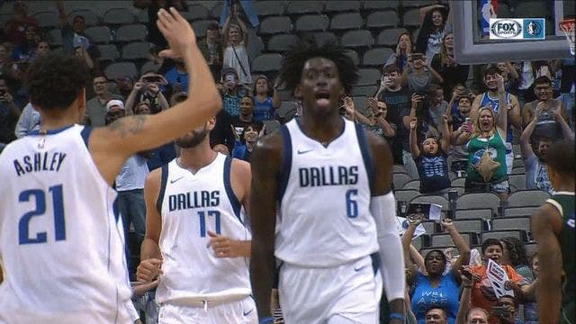 Mavs, Clippers make international swap; Motley headed to LA