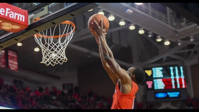 Texas Tech returns to top 10 in latest AP Top 25