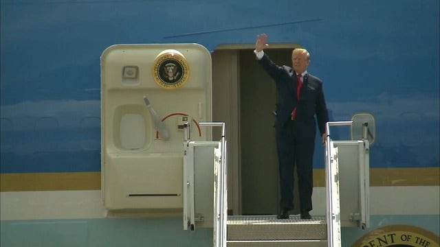Trump meets with families of victims of Santa Fe school shooting