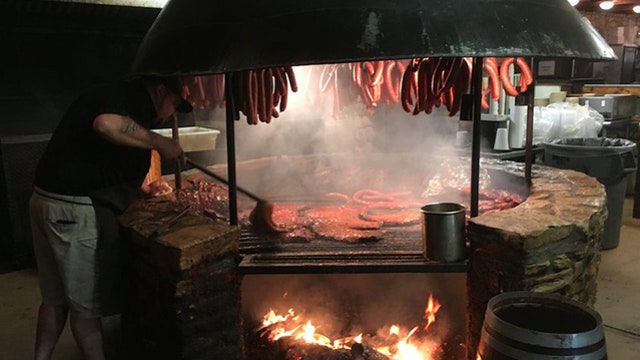 Hill Country favorite Salt Lick BBQ opening Grapevine location